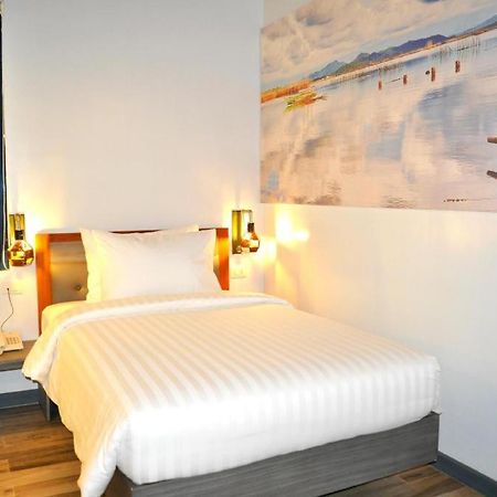 Hotel Gq Plaza Kalibo Exteriér fotografie