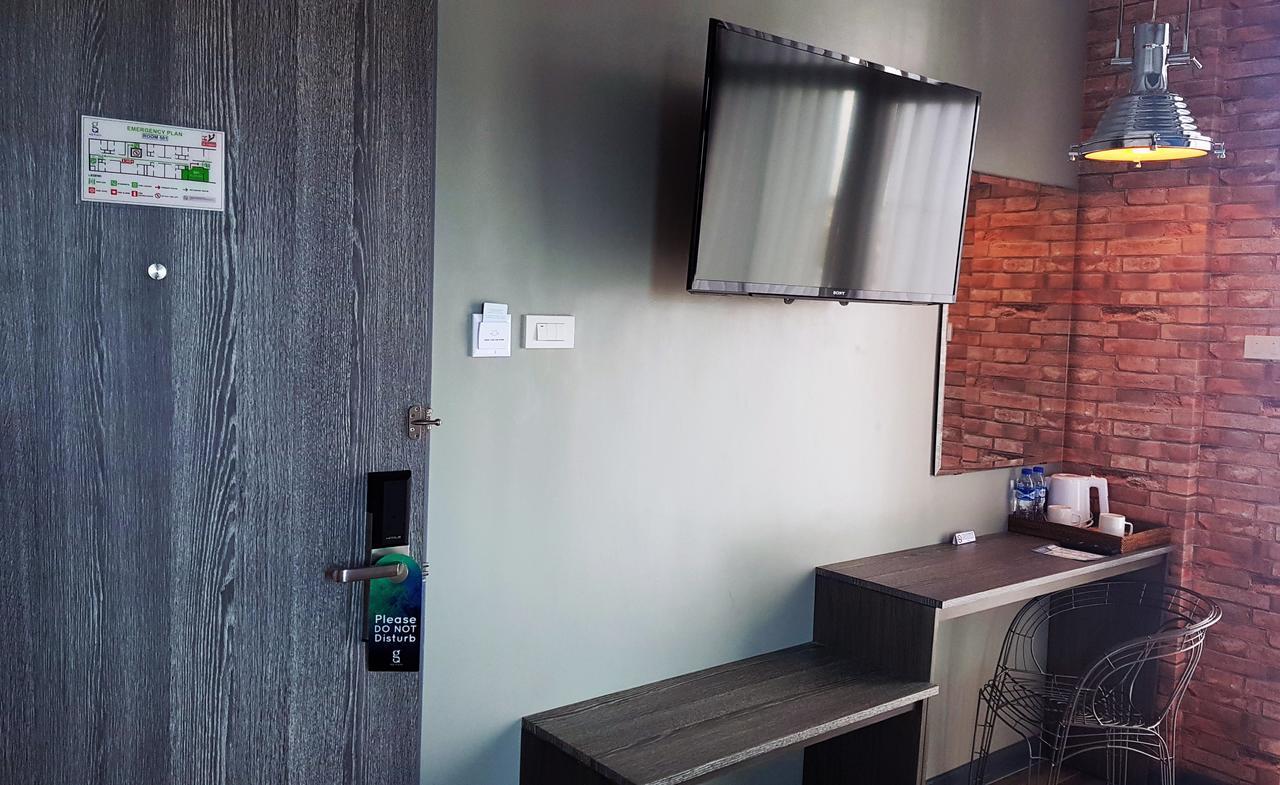 Hotel Gq Plaza Kalibo Exteriér fotografie