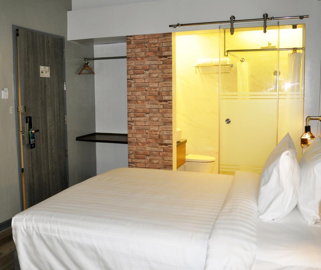 Hotel Gq Plaza Kalibo Exteriér fotografie