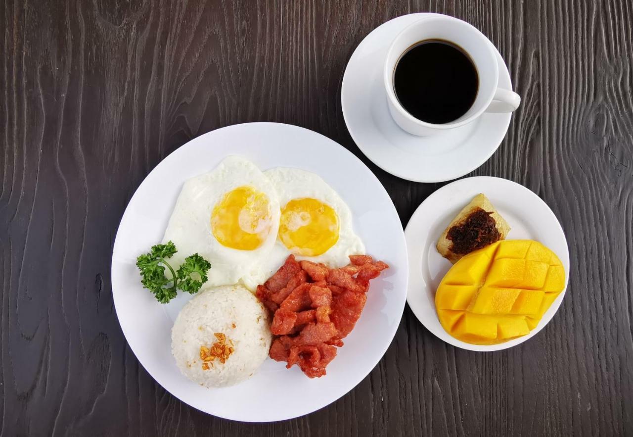 Hotel Gq Plaza Kalibo Exteriér fotografie